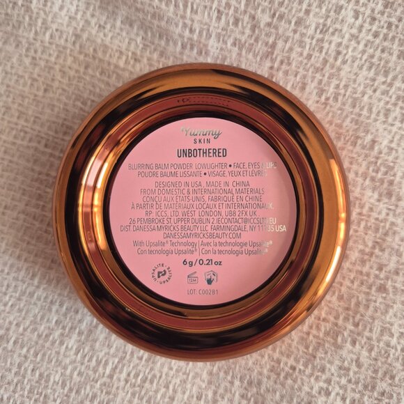 Danessa Myricks Yummy Skin Blurring Balm Powder Lowlighter Soft Glow Highlighter - Picture 3 of 5